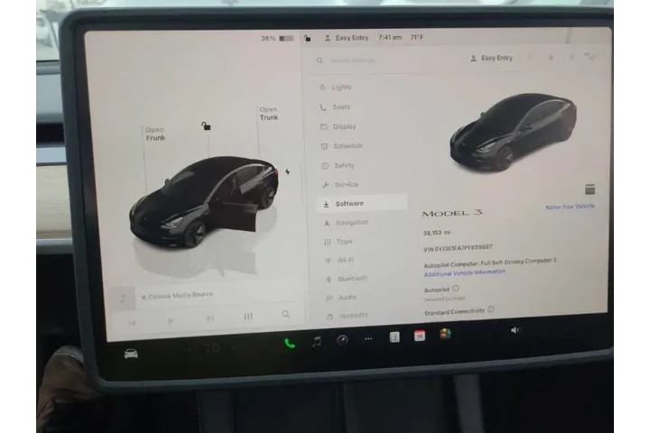 2023 Model 3 image 10