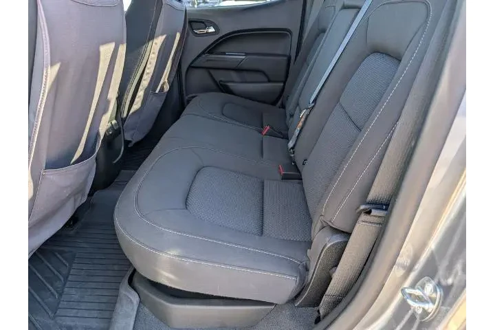 $28050 : Chevrolet Colorado 2022 4x2 image 6