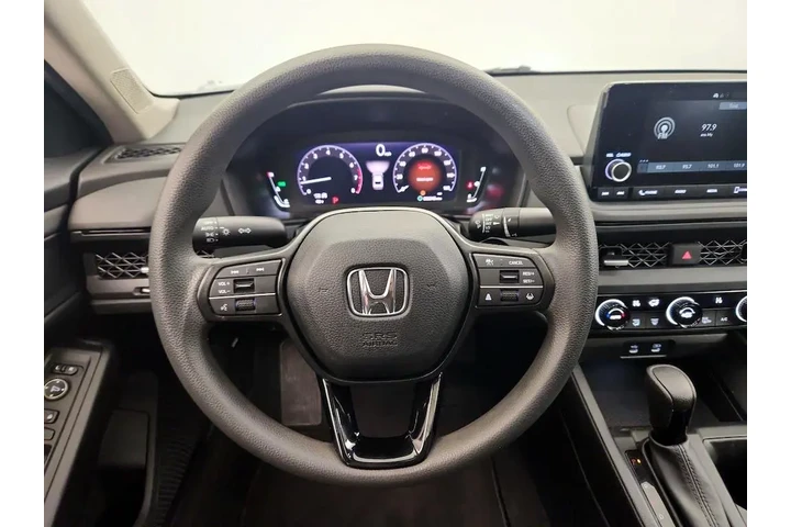 $25998 : Honda Accord 2023 EX 4dr Sed image 10