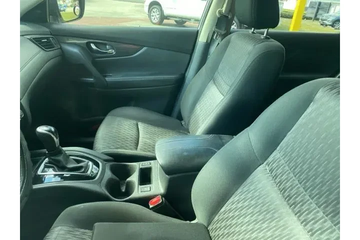 $13300 : Nissan Rogue 2020 SV 4dr Cro image 8