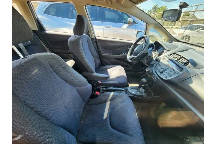 $8590 : Honda Fit 2013 Sport 4dr Hat image 8