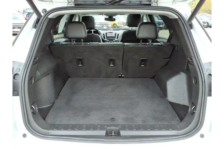 $18350 : Chevrolet Equinox 2021 4x4 L image 8