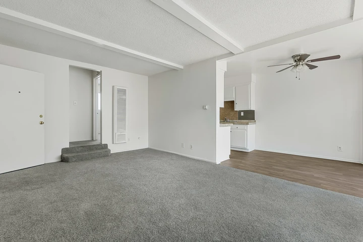 $1950 : Inglewood 1 Bd 1 Bath $1,950 image 6