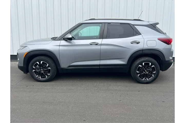 $21994 : Chevrolet Trailblazer 2023 L image 3