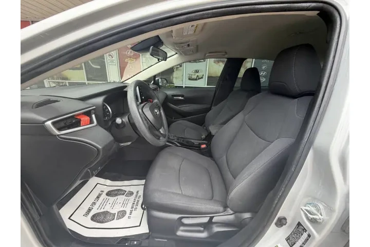 $19999 : 2020 Corolla LE image 10
