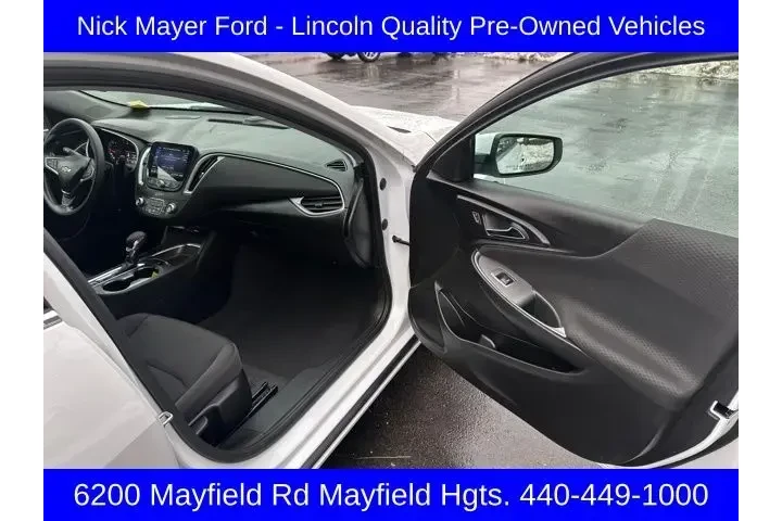 $21540 : Chevrolet Malibu 2025 LT 4dr image 9