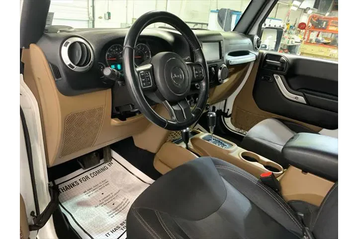 $22689 : Jeep Wrangler Unlimited 2015 image 10