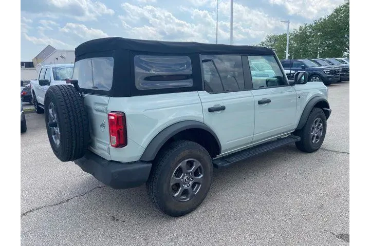 $34957 : Ford Bronco 2022 4x4 Black D image 3