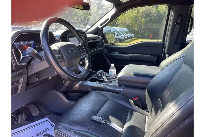 $30630 : Ford F-150 2022 4x4 XLT 4dr image 9