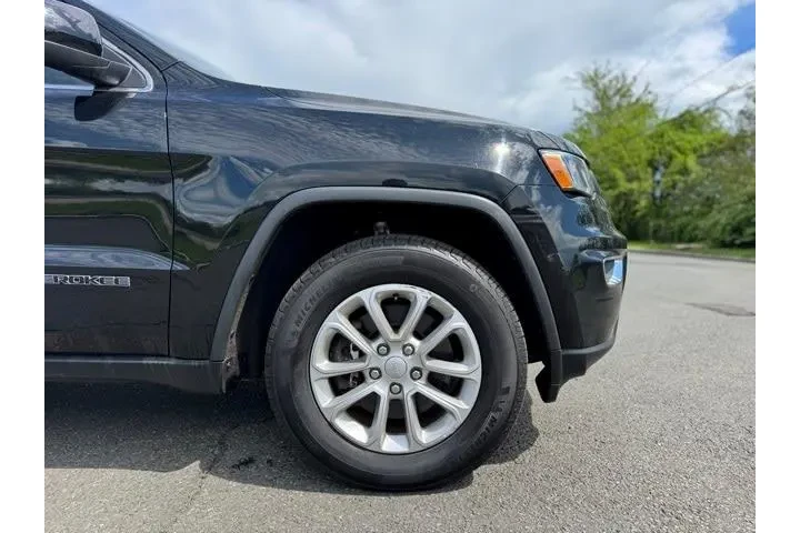 $27870 : Jeep Grand Cherokee 2021 4x4 image 9