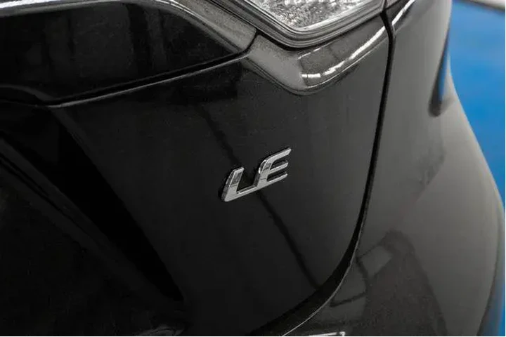 $24120 : Toyota Corolla 2025 LE 4dr S image 7