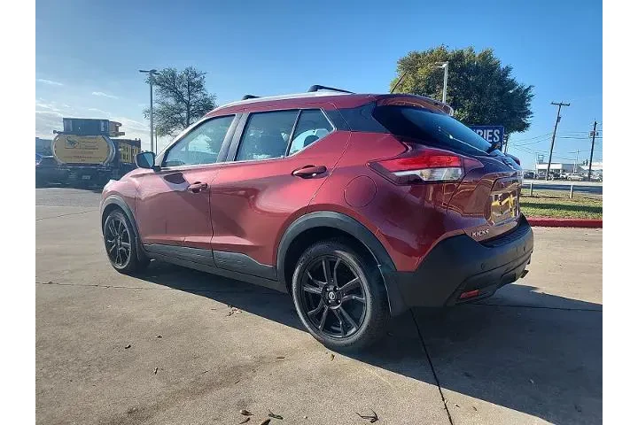 $11498 : Nissan Kicks 2019 S 4dr Cros image 4