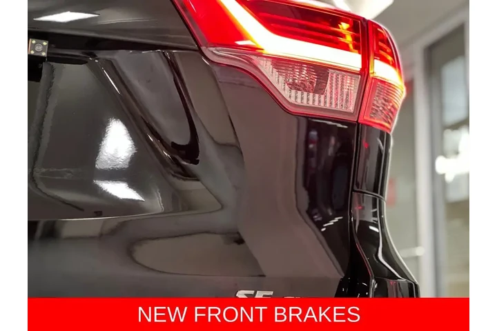 $19888 : 2018 Highlander SE image 10