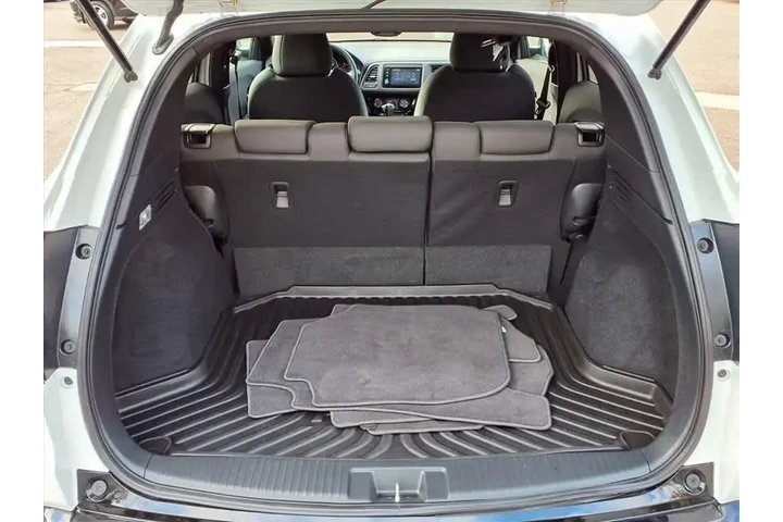 $24325 : Honda HR-V 2021 AWD Sport 4d image 7