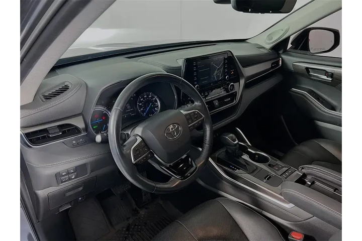 $36961 : Toyota Highlander Hybrid 202 image 9