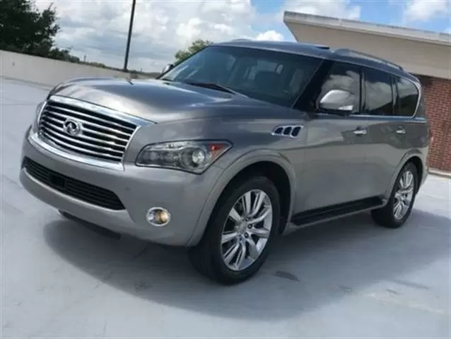 $6000 : 2012 INFINITI QX56 SUV image 2