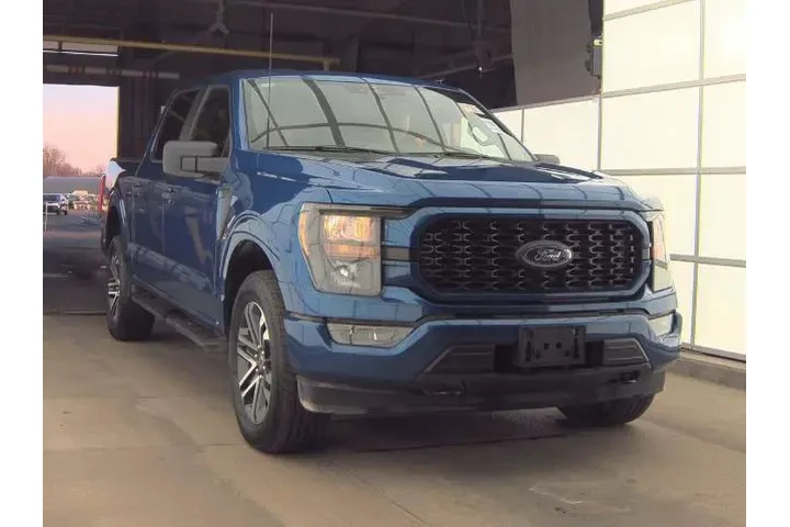 $35999 : Ford F-150 2023 4x4 Lariat 4 image 4