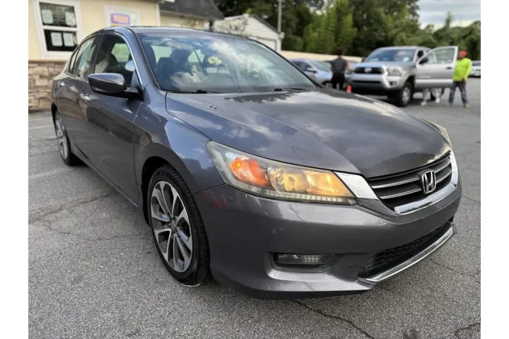 2015 Accord Sport image 5
