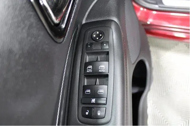 $34700 : Dodge Durango 2022 AWD R/T 4 image 7