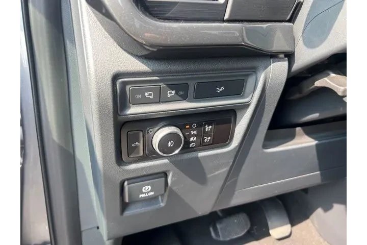 $39914 : Ford F-150 2023 4x4 XLT 4dr image 9