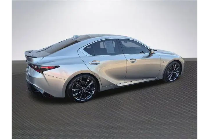 $30988 : Lexus IS 350 2021 F SPORT 4d image 4