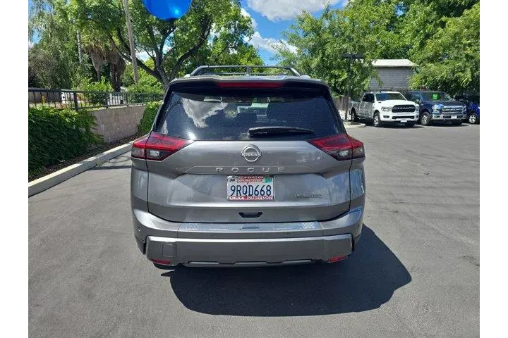 $29995 : Nissan Rogue 2024 AWD SL 4dr image 4