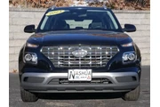 $17495 : Hyundai VENUE 2023 SEL 4dr C thumbnail