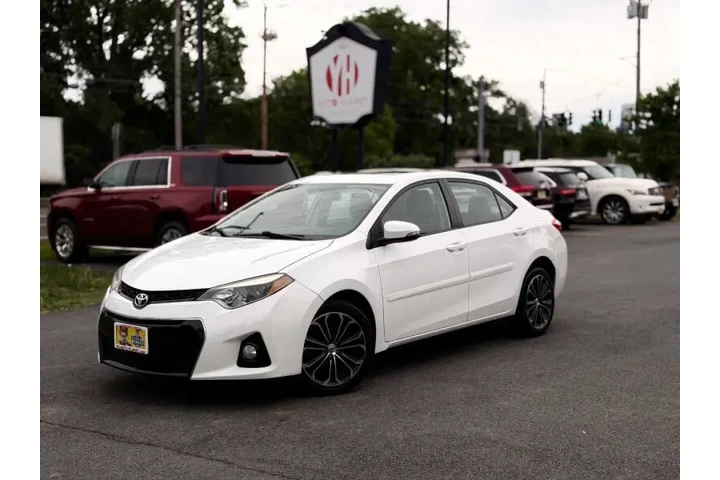 $12995 : 2015 Corolla S Plus image 3