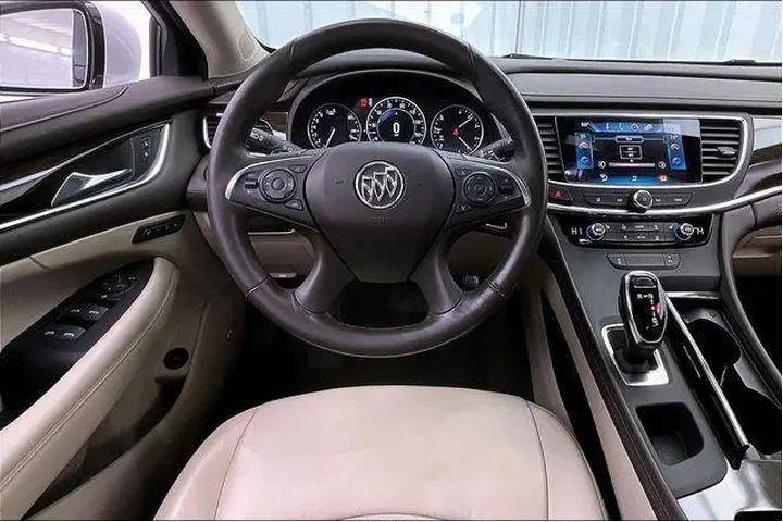 $18990 : Buick LaCrosse 2017 Essence image 5