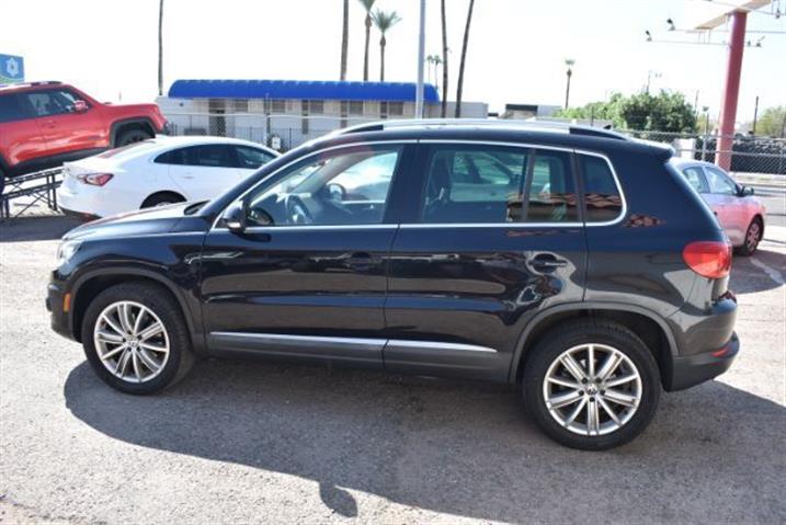 $8495 : 2016 Tiguan SE 2WD image 3