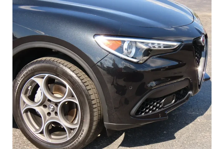 $24999 : Alfa Romeo Stelvio 2022 AWD image 6