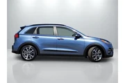 $12867 : Kia Niro 2020 Touring Specia thumbnail