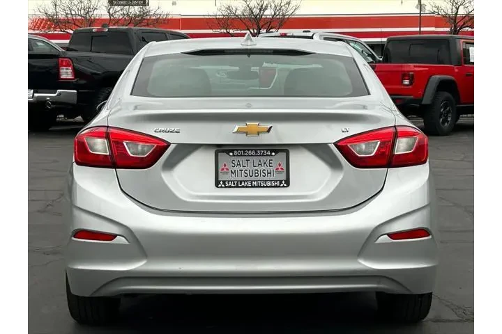 $5998 : Chevrolet Cruze 2018 LT Auto image 4