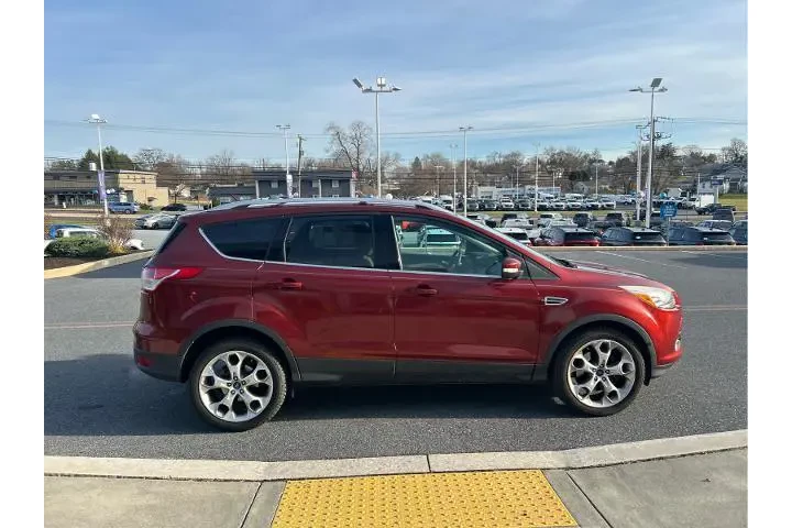 $8995 : Ford Escape 2014 AWD Titaniu image 5