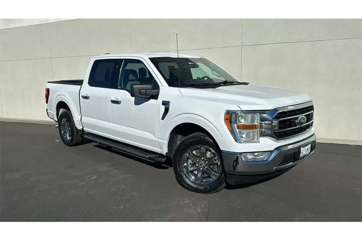 $38975 : Ford F-150 2022 4x2 XL 4dr S image 1