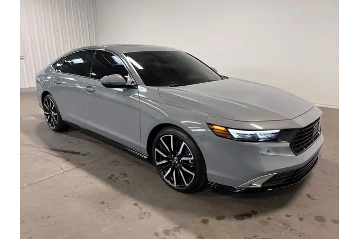 $31970 : Honda Accord Hybrid 2024 Tou image 1