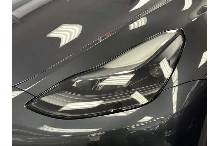 $36410 : Tesla Model Y 2024 AWD Long image 5