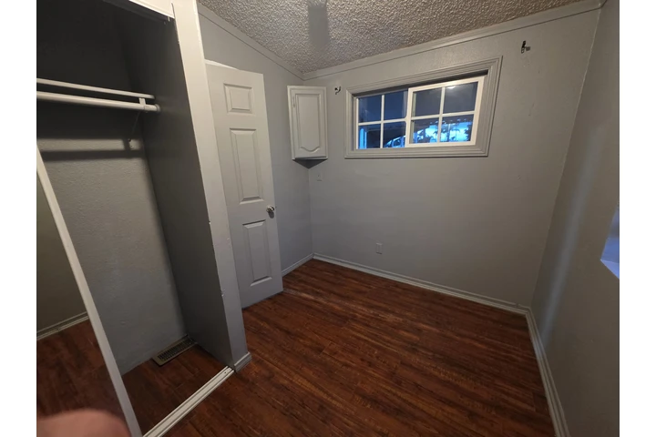 $700 : recamara lista solo hombre image 2