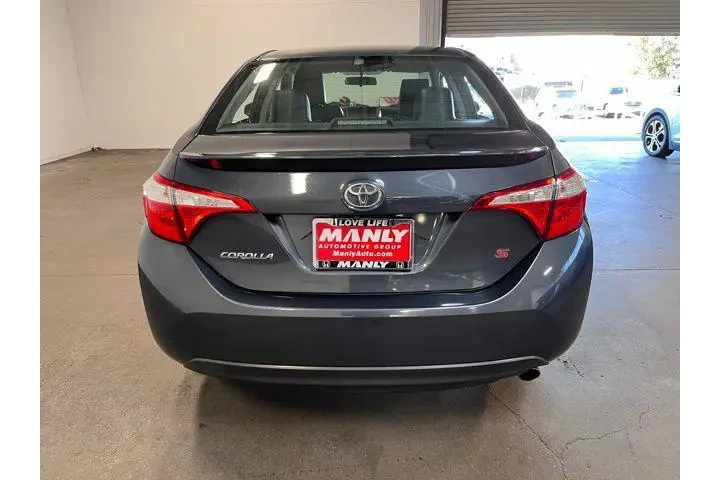 $15941 : Toyota Corolla 2016 S 4dr Se image 3