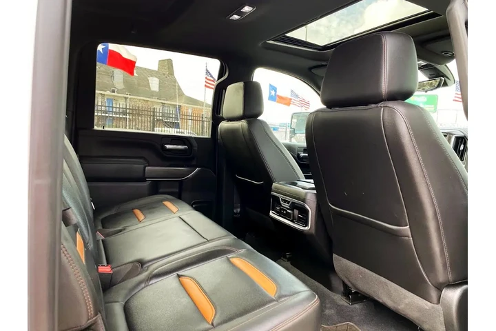 2020 GMC Sierra 2500HD AT4 Cr image 9