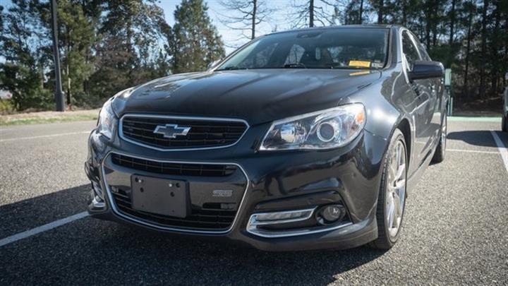 $35998 : PRE-OWNED 2015 CHEVROLET SS B image 1