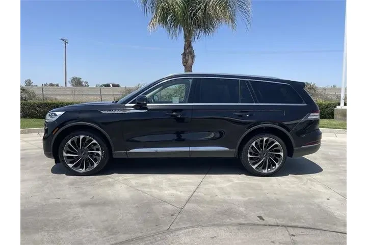 $30967 : Lincoln Aviator 2021 AWD Res image 5