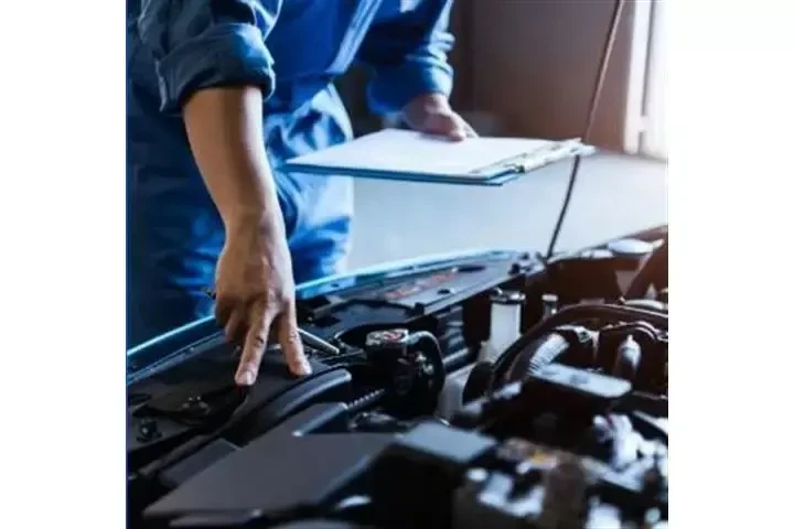 ¡Especialistas en Motores! image 2