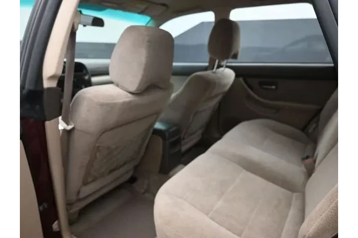 $5895 : Subaru Outback 2001 AWD 4dr image 6