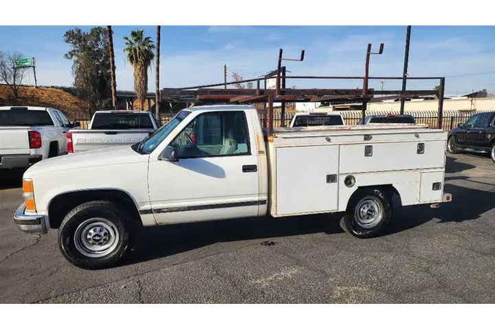 $7499 : 1997 C/K 2500 image 3