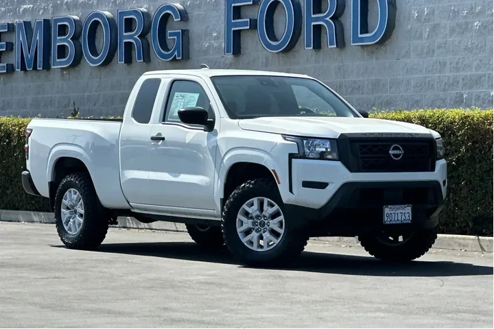 $32575 : Nissan Frontier 2023 4x2 S 4 image 2