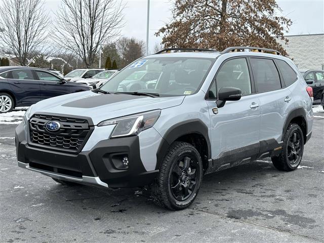 $33284 : PRE-OWNED 2023 SUBARU FORESTE image 5