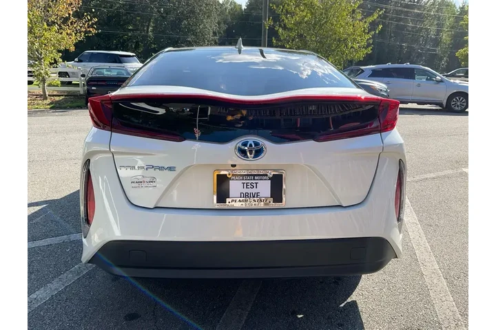 $14985 : Toyota Prius Prime 2018 Plus image 6