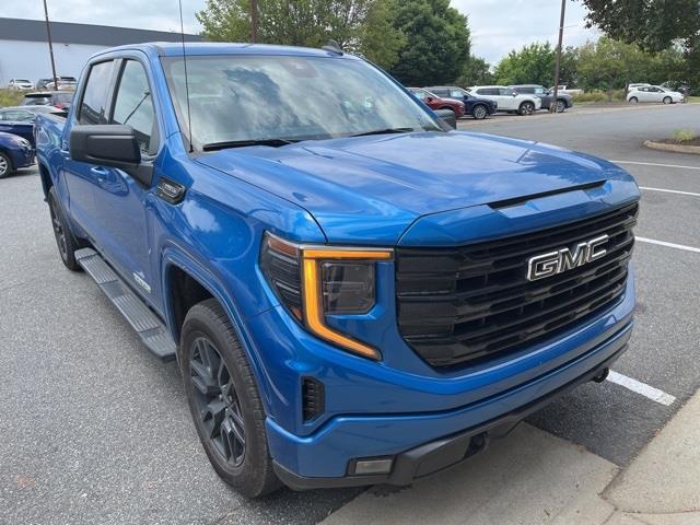 $47010 : PRE-OWNED 2022 SIERRA 1500 EL image 2