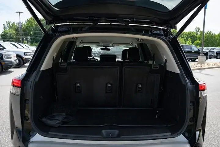 $36988 : Nissan Pathfinder 2024 SL 4d image 9